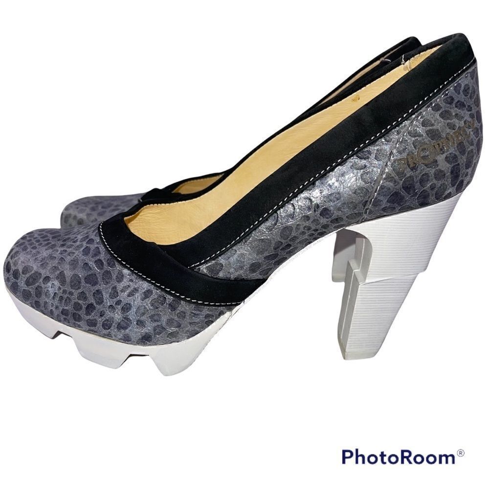 Prophecy RARE Authentic Our Secret Designer Platform Pumps Sz 38